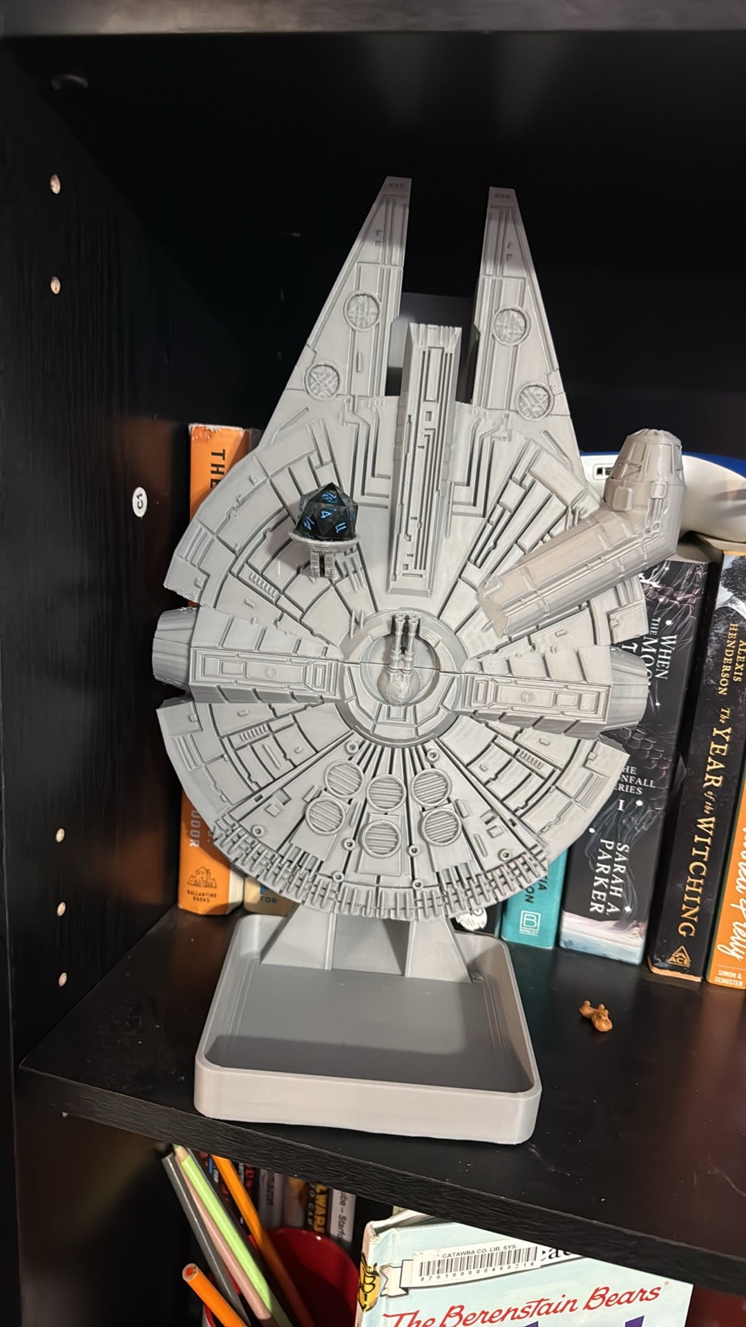 Millennium Falcon Dice Tower